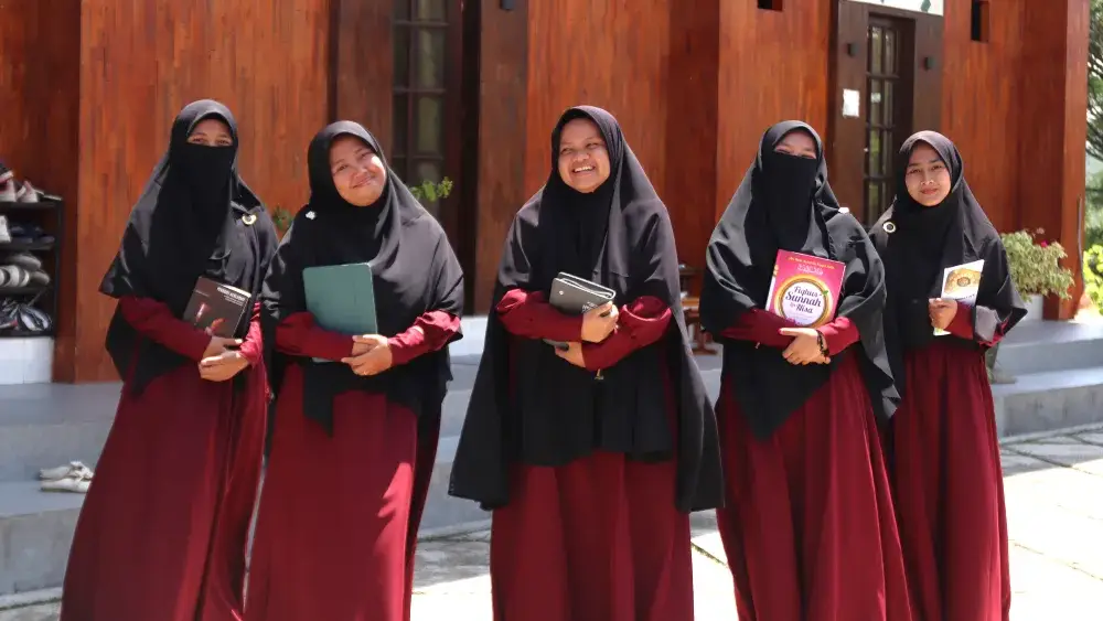 Ustadzah zabisa putri krikil