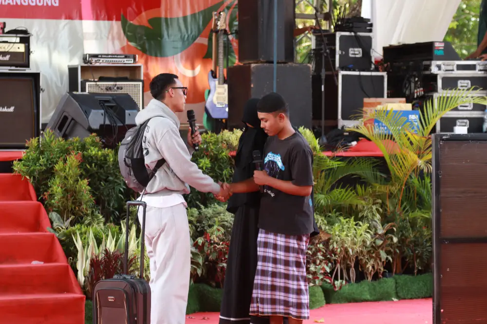 Kreativitas dan Seni Santri Zabisa di Festival Literasi Temanggung 2026 di Halaman Perpusda Temanggung